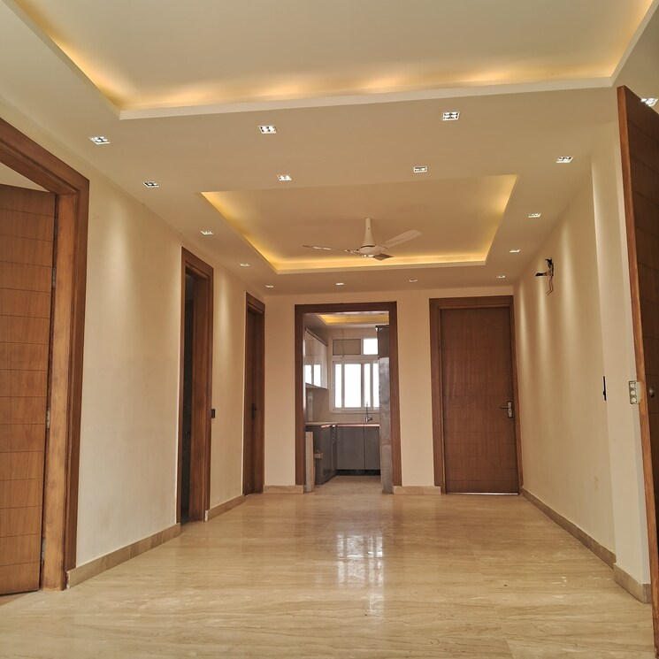 Room, sector 45 3 Bedroom 204 Sq.Yd. Builder Floor In Sector 45 Gurgaon 8105458