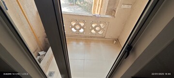 Furnished Amenities in 3 BHK Apartment at Hiranandani Fortune City, New Panvel – for Rent