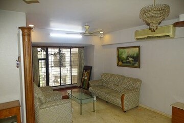 Living Room in 3 BHK Apartment at Dheeraj Gaurav Heights, Jogeshwari West – for Sale