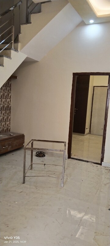 Room in 3 BHK Villa at Manglam Residency, Kalwar Road – for Sale