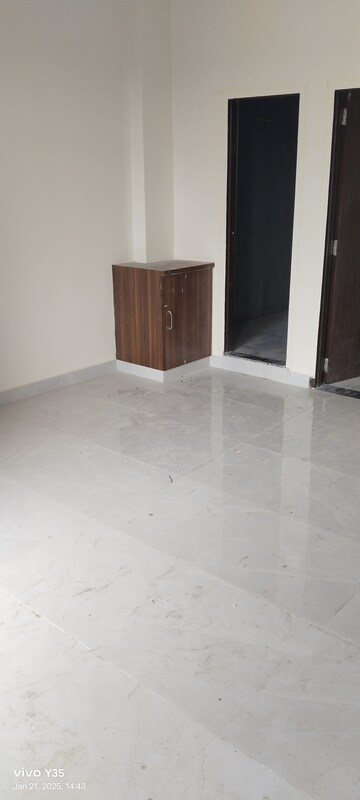 Room in 3 BHK Villa at Manglam Residency, Kalwar Road – for Sale