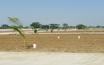 Plot For Sale in Chinhat