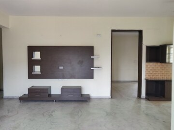 Room in 3 BHK Apartment at Ahuja Towers Banjara Hills, Banjara Hills – for Rent