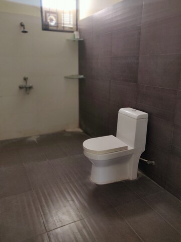 Bathroom in 3 BHK Apartment at Ahuja Towers Banjara Hills, Banjara Hills – for Rent