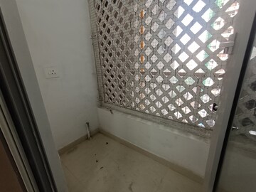 Balcony in 2 BHK Apartment at Piramal Vaikunth, Balkum Pada – for Rent