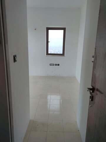 Bathroom in 2 BHK Apartment at Sheth Auris Serenity Tower 1, Malad West – for Rent