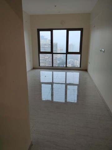 Master Bedroom in 2 BHK Apartment at Sheth Auris Serenity Tower 1, Malad West – for Rent