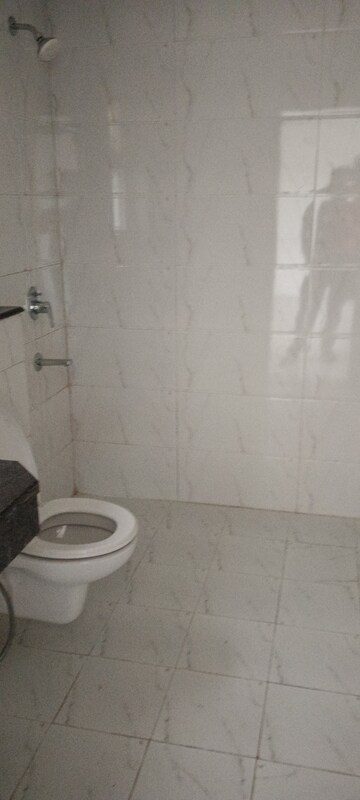 Bathroom in 3 BHK Apartment at Purvanchal Shahjahanbad, Sector 11 Dwarka – for Rent