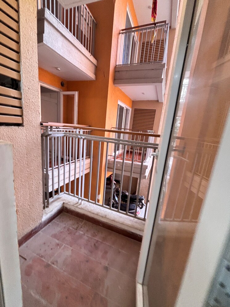 Balcony, rishita-manhattan 2 Bedroom 905 Sq.Ft. Apartment In Gomti Nagar Lucknow 8105698