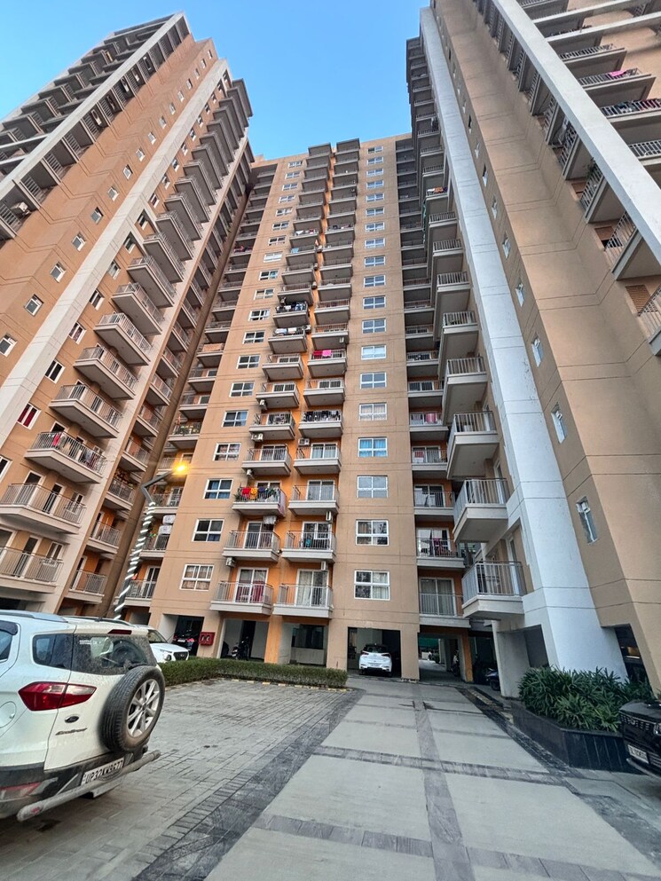 Exterior View, rishita-manhattan 2 Bedroom 905 Sq.Ft. Apartment In Gomti Nagar Lucknow 8105698