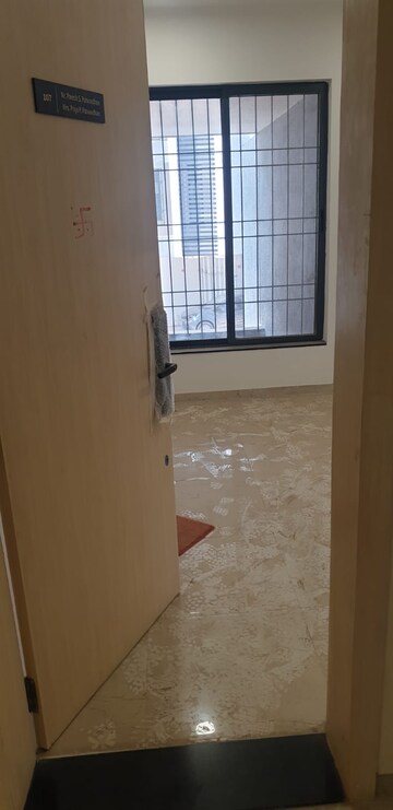Room in 2 BHK Apartment at SSD Sai Arcade, Wakad – for Rent
