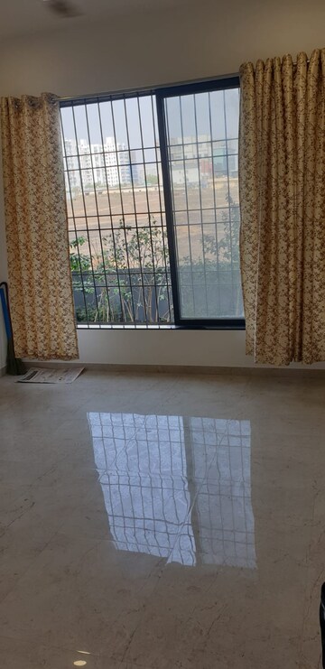Room in 2 BHK Apartment at SSD Sai Arcade, Wakad – for Rent