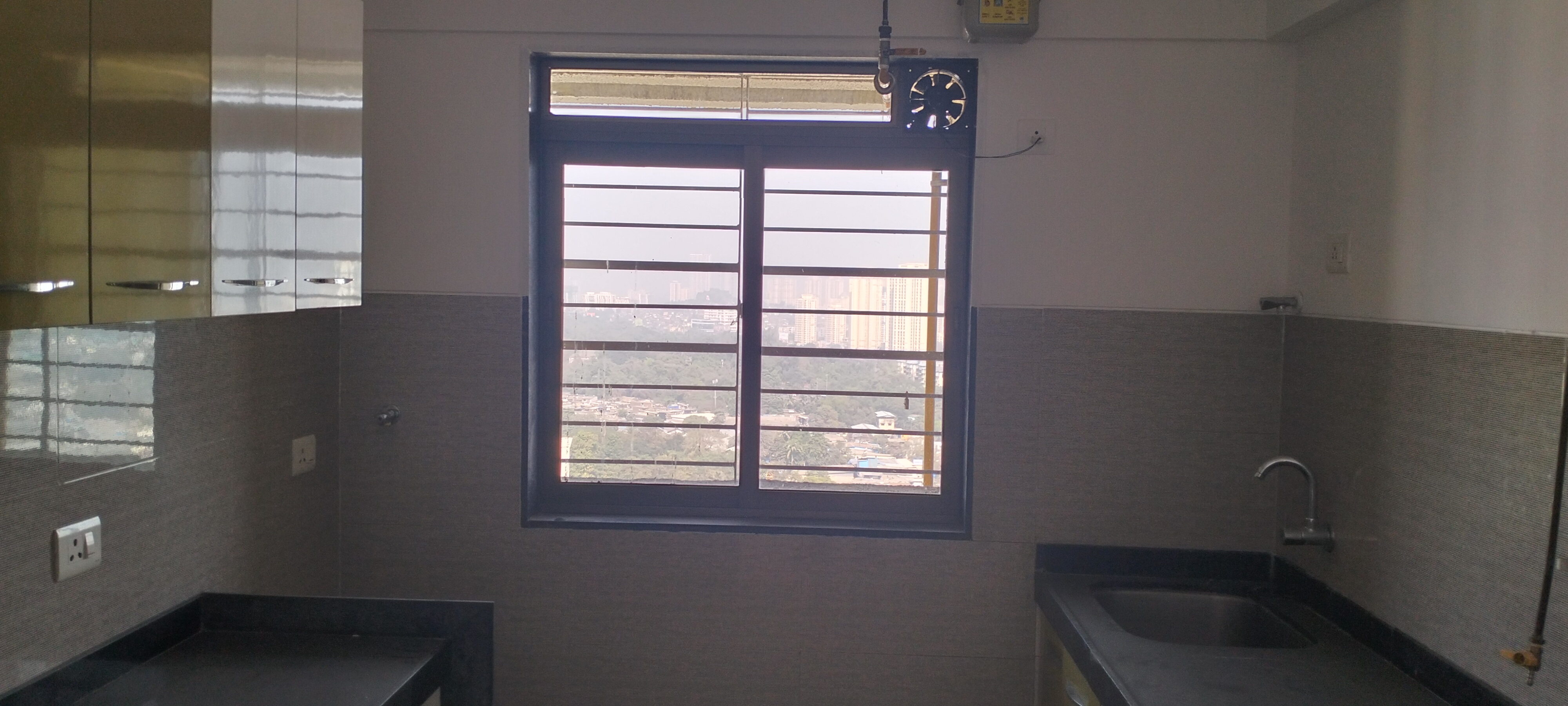2 BHK + Study Room Apartment For Sale in Acme Ozone
