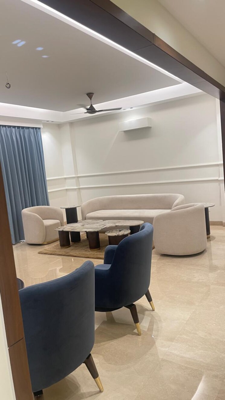 Master Bedroom, shree-vardhman-victoria 3 Bedroom 1980 Sq.Ft. Apartment In Sector 70 Gurgaon 8105787