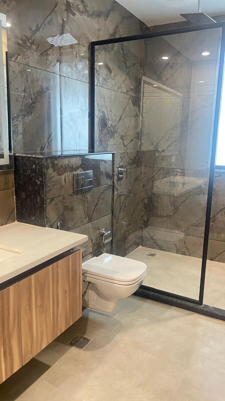 Bathroom, shree-vardhman-victoria 3 Bedroom 1980 Sq.Ft. Apartment In Sector 70 Gurgaon 8105787