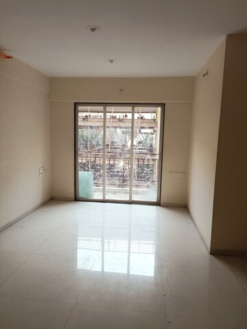 Room in 2 BHK Apartment at Sanghvi Nesta, Ghodbunder Road – for Sale