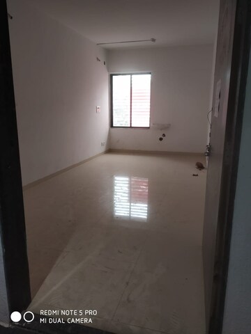 Room in  Office Space at Shukrawar Peth – for Rent