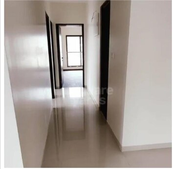 Room in 3 BHK Apartment at Jyoti Sukriti, Goregaon East – for Rent