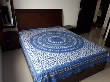 Bedroom in 3 BHK Apartment at Lalani Grandeur, Goregaon East – for Rent