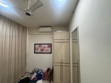 Building Lobby in 2.5 BHK Apartment at Piramal Vaikunth, Balkum Pada – for Sale