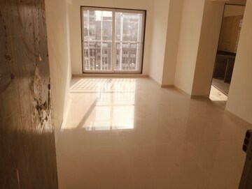 Room in 3 BHK Apartment at Acme Ozone, Manpada – for Rent