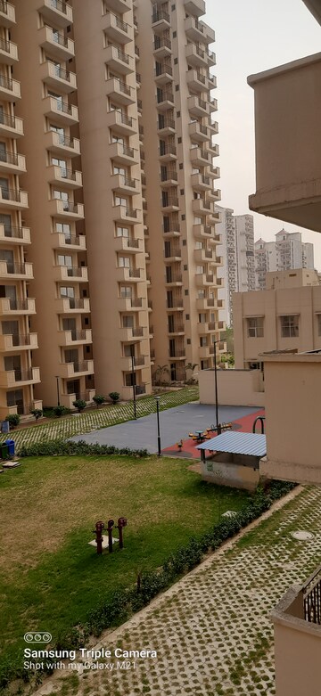 2 BHK Apartment For Sale in MRG The Balcony, Sector 93