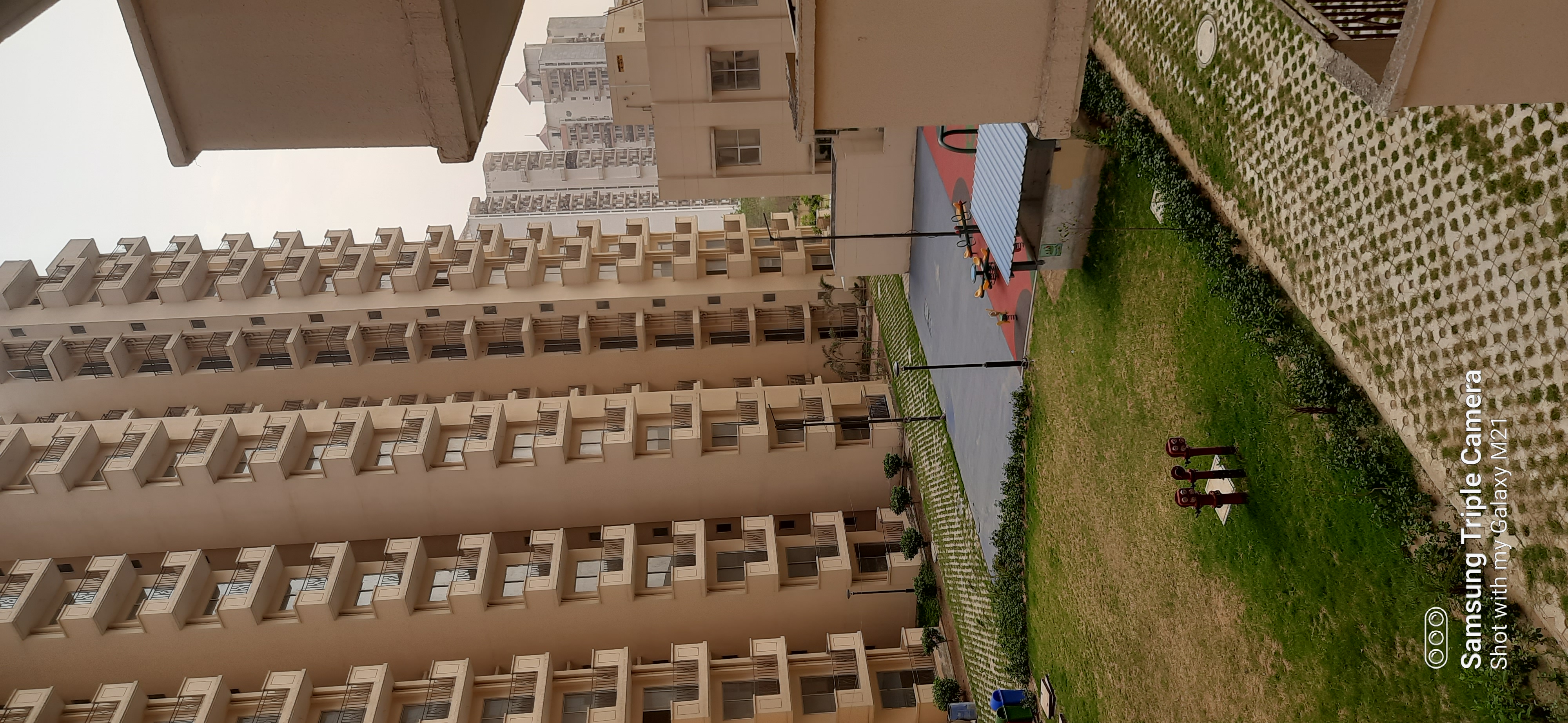 2 BHK Apartment For Sale in MRG The Balcony