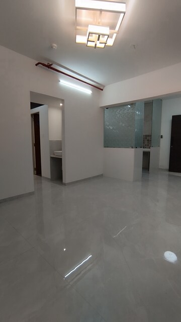 2 BHK Apartment For Sale in Triveni Pearl, Khadakpada