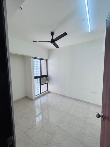Room in 1 BHK Apartment at Lodha Crown Quality Homes, Majiwada – for Rent
