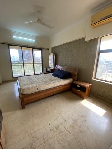 Living Room in 3 BHK Apartment at Bandra West – for Rent