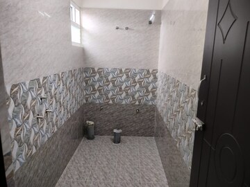 Bathroom in 2 BHK Builder Floor at Kolapakkam – for Sale