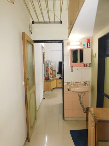 Building Lobby in 1 RK Apartment at Shalimar Apartments Ghatkopar, Ghatkopar West – for Sale