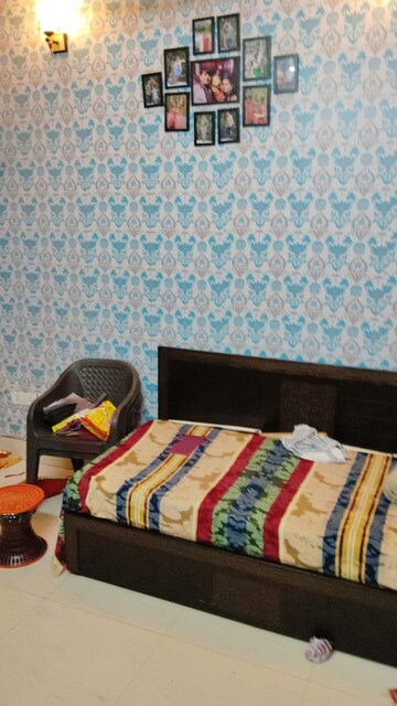 Bedroom in 1 BHK Apartment at Arawali Apartments, Sector 52 – for Rent