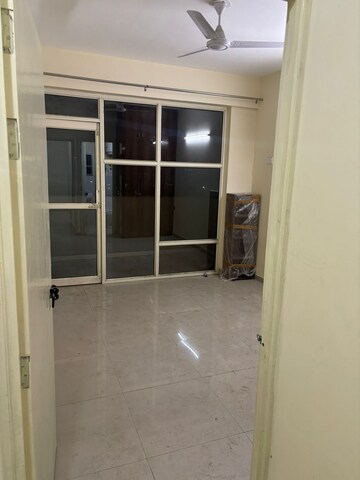 Room in 2 BHK Apartment at Pyramid Fusion Homes, Sector 70a – for Rent