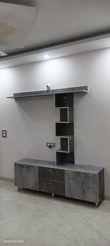 Furnished Amenities in 3 BHK Builder Floor at Panchkula Urban Estate – for Rent