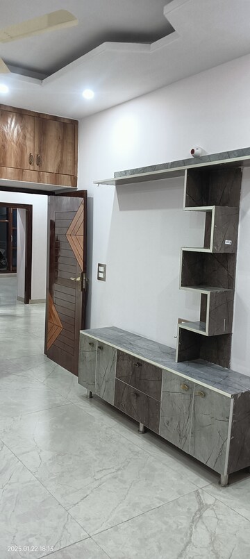 Kitchen in 3 BHK Builder Floor at Panchkula Urban Estate – for Rent