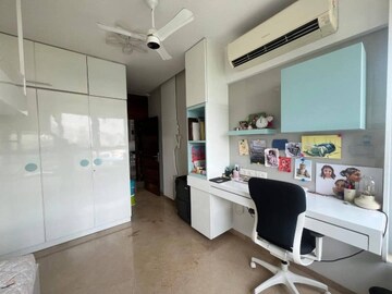 Master Bedroom in 2 BHK Apartment at Sai Siddhant Palace, Nalasopara East – for Rent