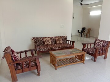 Living Room in 2 BHK Independent House at Sector 41 – for Rent