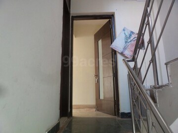 Staircase in 3 BHK Builder Floor at Eros Rosewood City, Sector 49 – for Rent