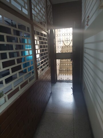 Parking in 2 BHK Apartment at Sarita Vihar – for Rent