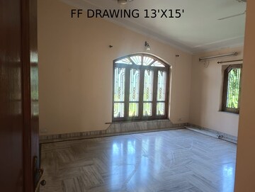 Room in 5 BHK Villa at Vasant Vihar – for Rent