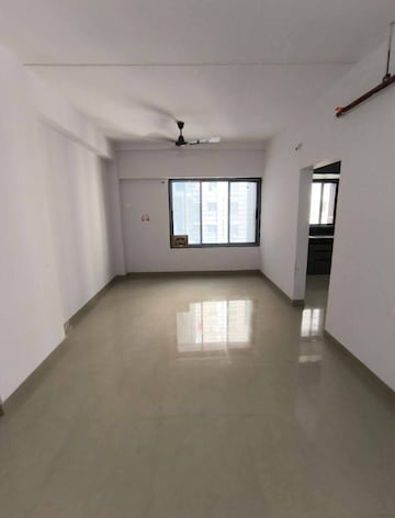 Room in 1 BHK Apartment at Goregaon West – for Rent