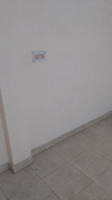 Room in 1.5 BHK Builder Floor at Mayur Vihar – for Rent