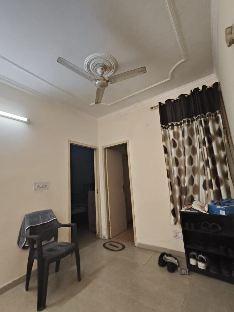 Master Bedroom, trehan-hill-view-garden 2 Bedroom 1111 Sq.Ft. Builder Floor In Alwar Bypass Road Bhiwadi 8106267