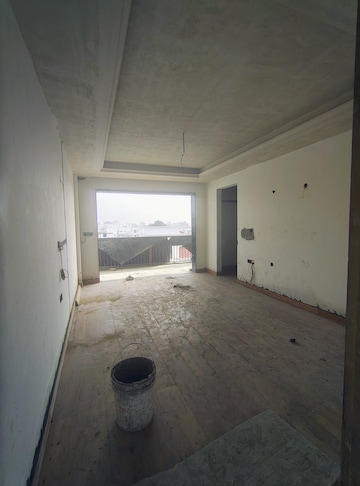 Bathroom in 4 BHK Villa at Vasant Vihar – for Sale