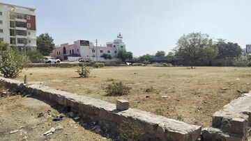 Plot Area in  Land at Narsingi – for Rent