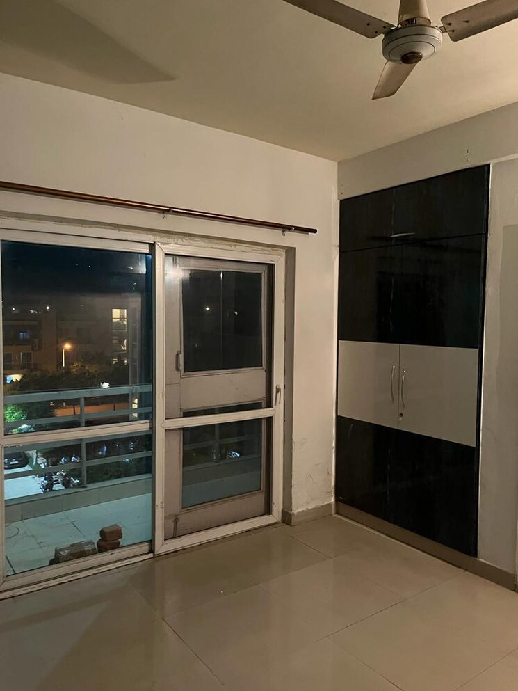  Parking, bptp-park-elite-premium 3 Bedroom 810 Sq.Ft. Apartment In Sector 84 Faridabad 8106284