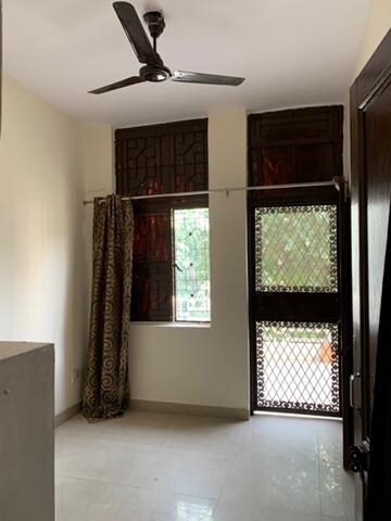 Room in 2 BHK Builder Floor at Kalkaji – for Rent