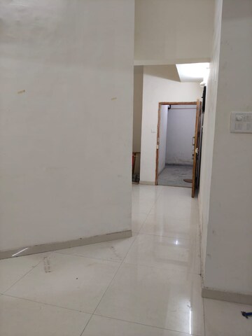 Commercial Office Space 500 Sq.Ft. For Rent in Dadar West Mumbai  8106322