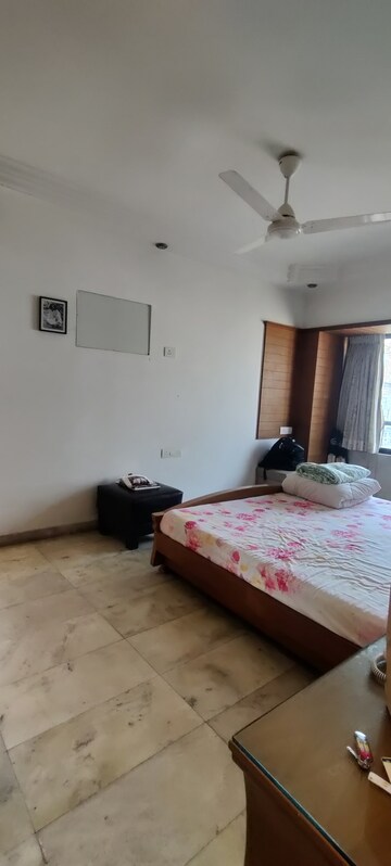 Bedroom in 2 BHK Apartment at Mittal Phoenix Tower, Lower Parel – for Sale